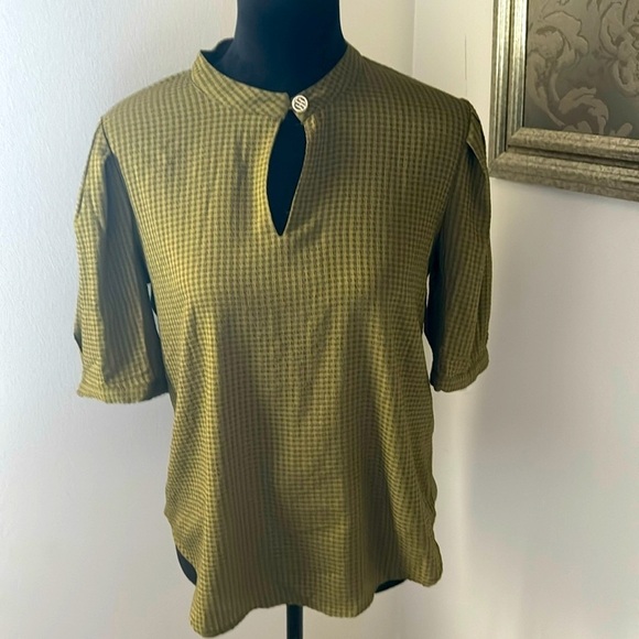Tommy Hilfiger olive green gingham high neck front key hole short sleeves top M - Picture 1 of 5
